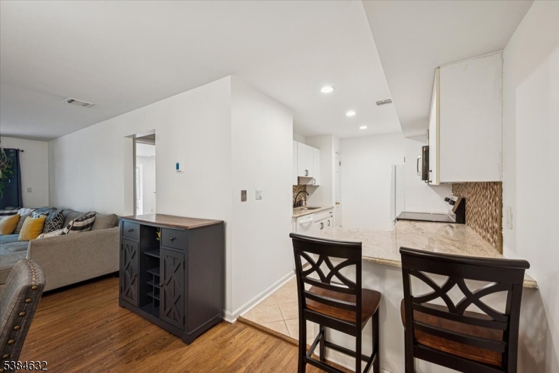 James Street Commons - Residential Lease