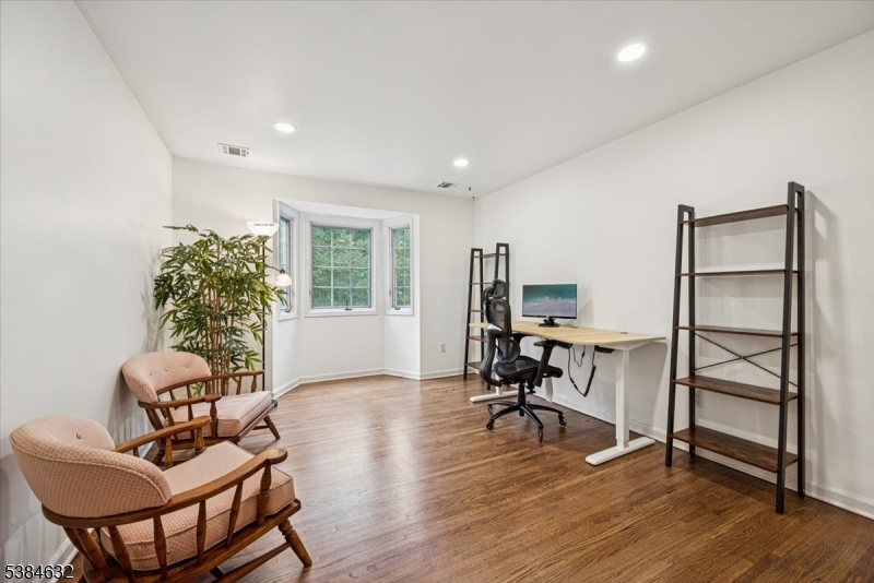 James Street Commons - Residential Lease