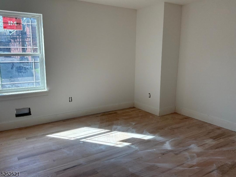 Elmora Section - Residential Income