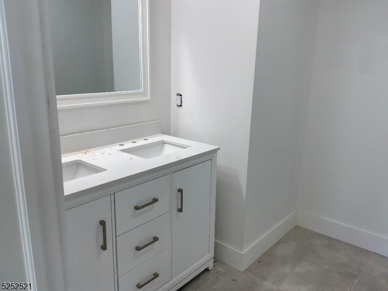 Elmora Section - Residential Income