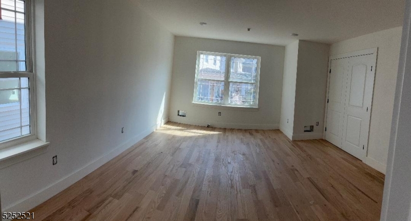 Elmora Section - Residential Income