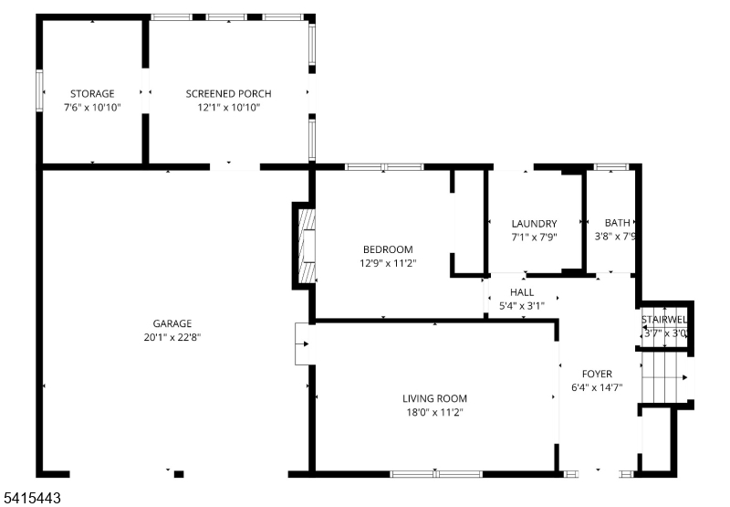 Main image without alt text