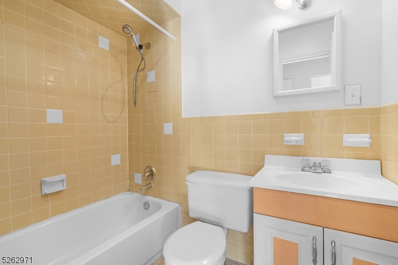 Byram Avenue Townhouses - Residential Lease