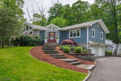 MLS: 3844428