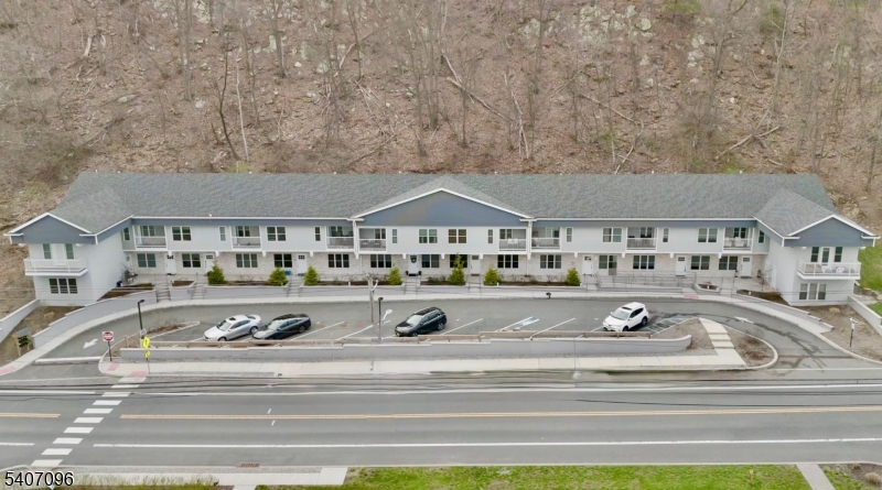 Lakeside Village - Residential