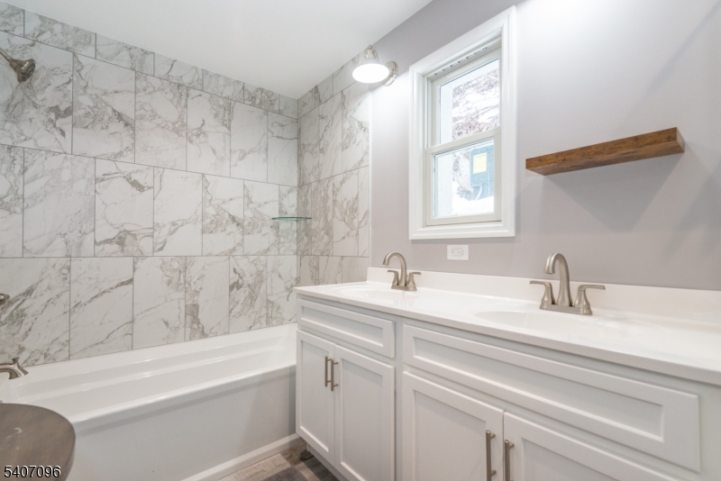 Lakeside Village - Residential