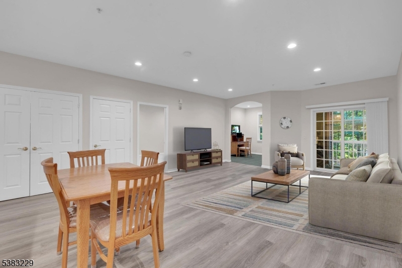 Horizons at Mt Arlington - Residential