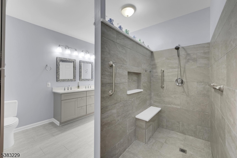 Horizons at Mt Arlington - Residential