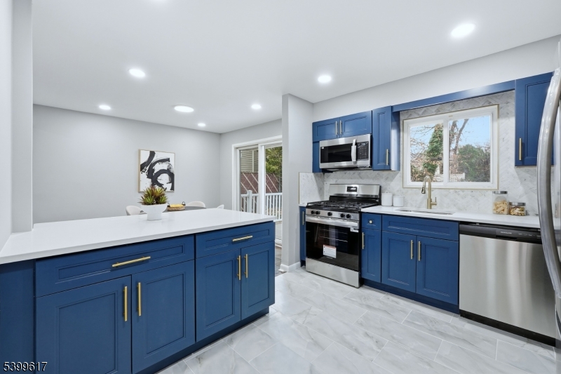 BROOKDALE - Residential