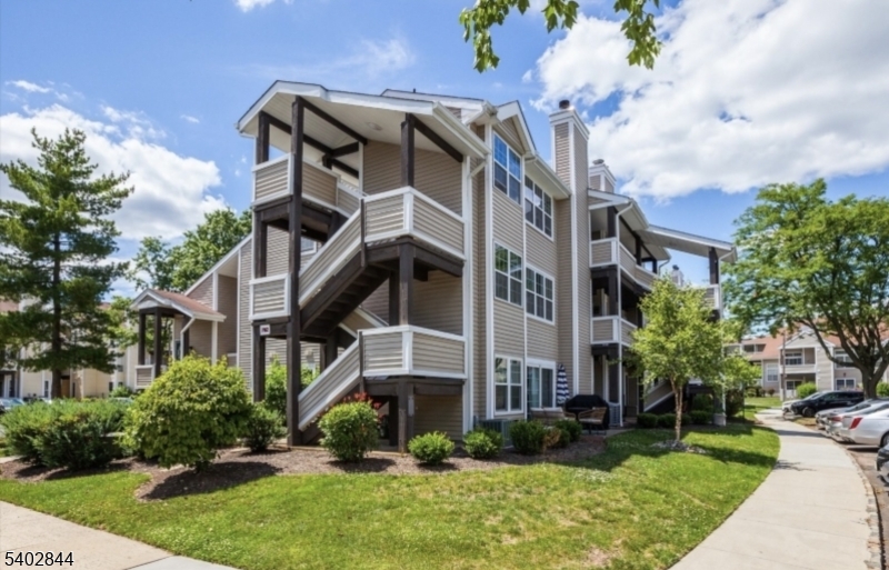 The Pointe - Residential Lease