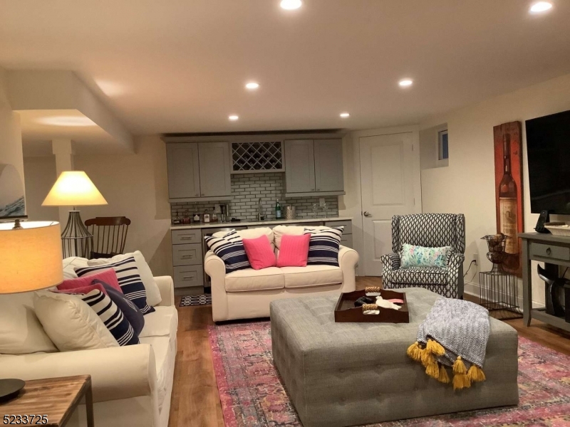 Four Green Fields - Residential