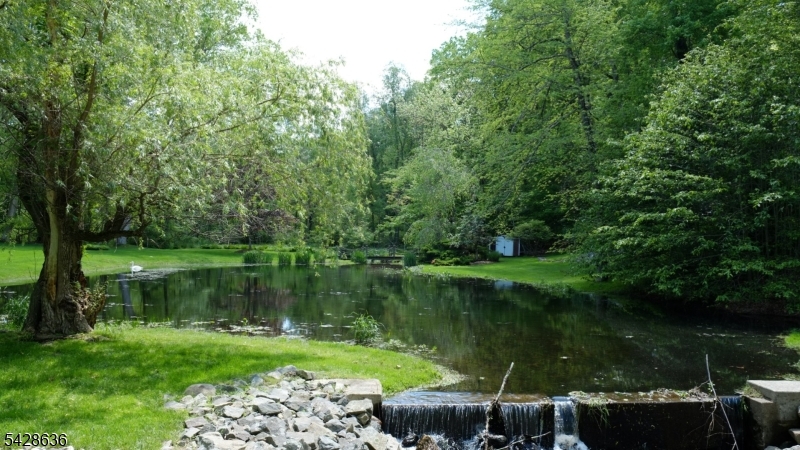 Smoke Rise gated community - Residential