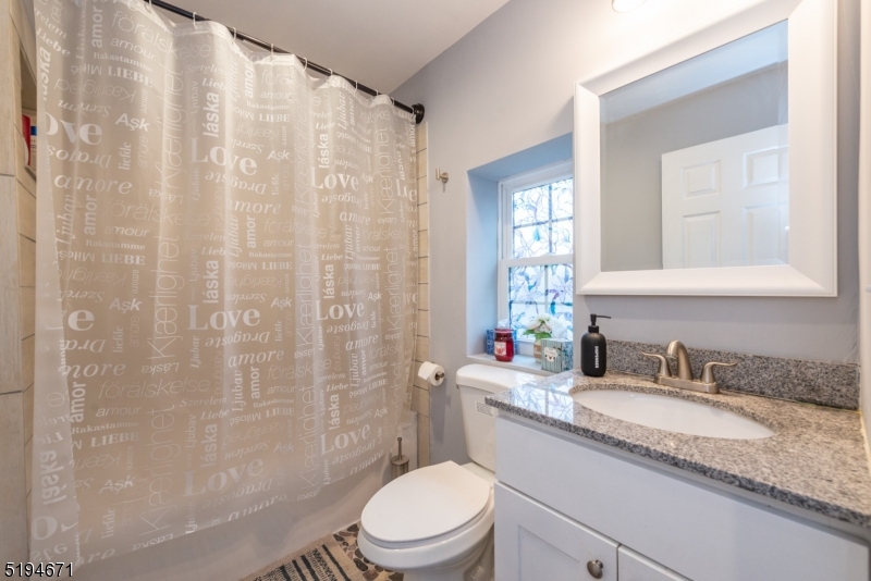 Lakefront Home - Residential