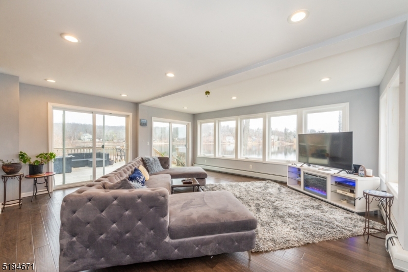 Lakefront Home - Residential