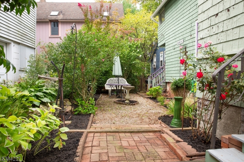 Mt Tabor - Residential