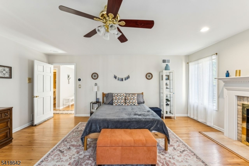 Shongum - Paramount Estates - Residential