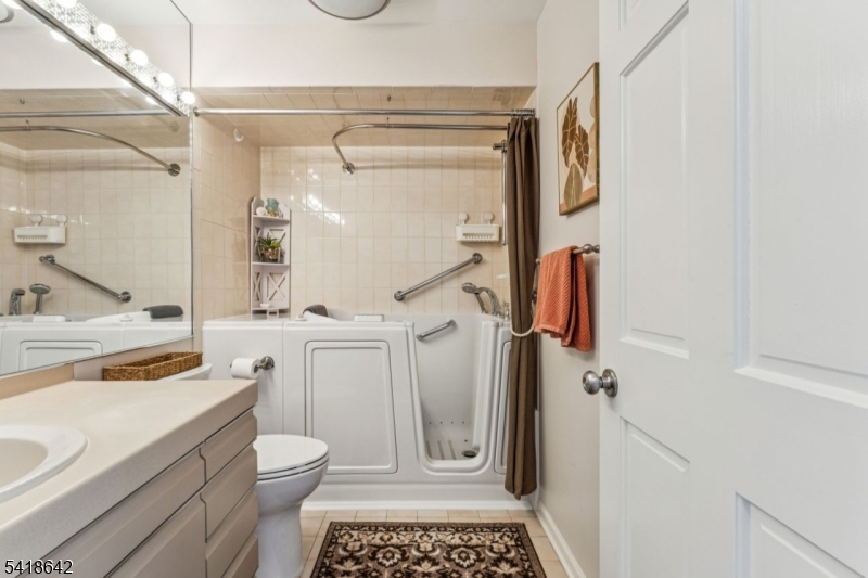 Shongum - Paramount Estates - Residential