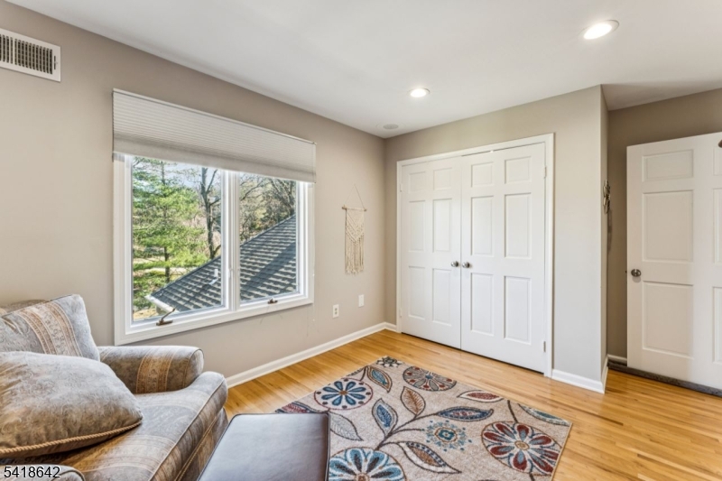 Shongum - Paramount Estates - Residential