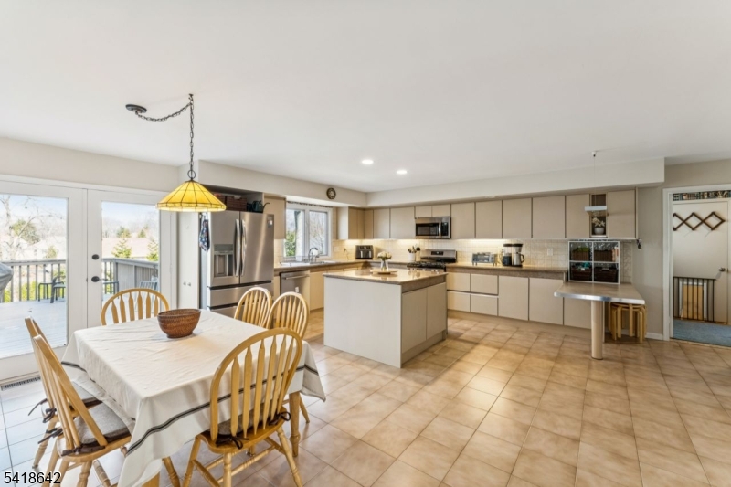 Shongum - Paramount Estates - Residential