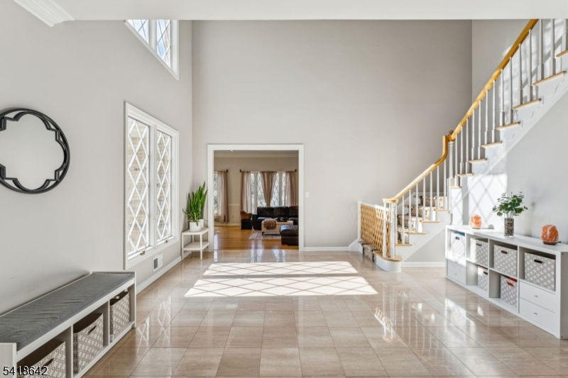 Shongum - Paramount Estates - Residential