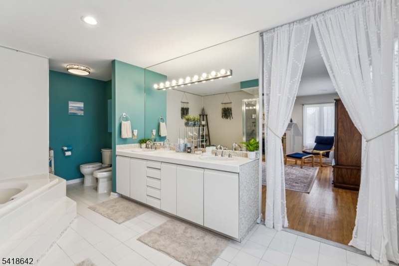 Shongum - Paramount Estates - Residential