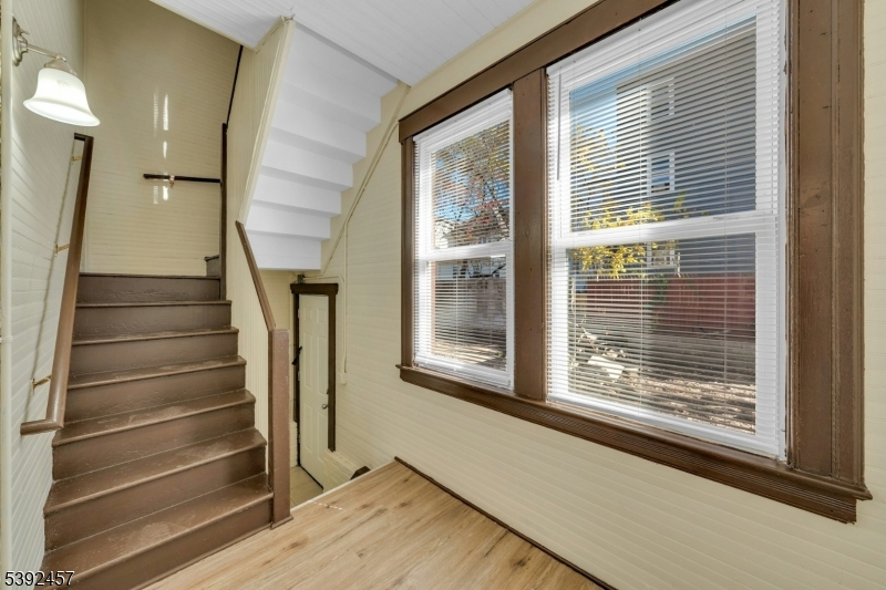 Vailsburg - Residential Income