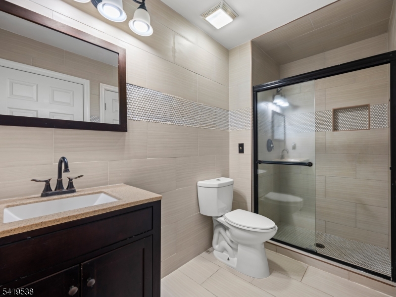 Mazdabrook Commons - Residential