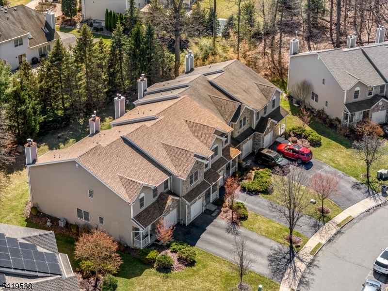 Mazdabrook Commons - Residential