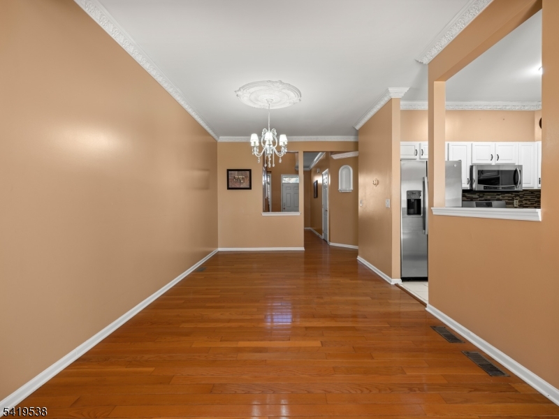 Mazdabrook Commons - Residential