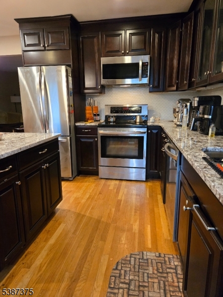 TROY HILLS/SPRINGFIELD - Residential