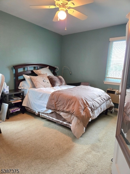 TROY HILLS/SPRINGFIELD - Residential