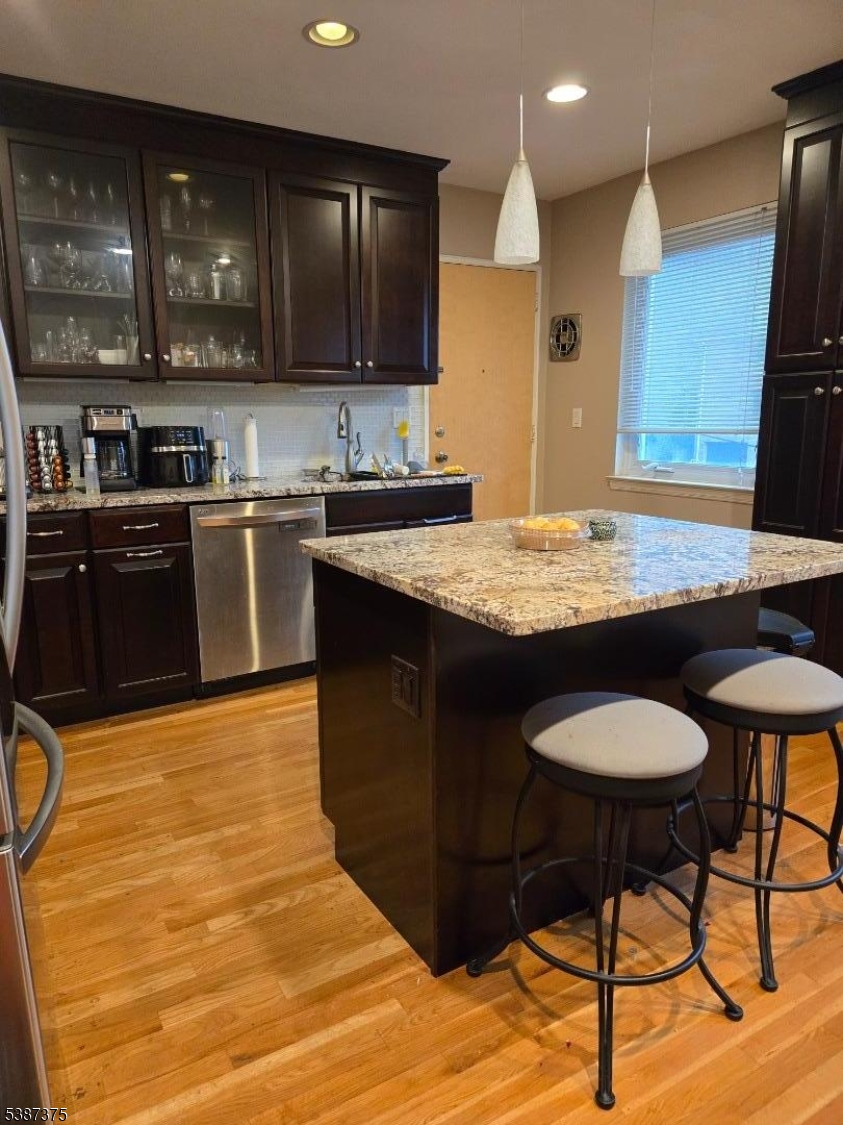 TROY HILLS/SPRINGFIELD - Residential