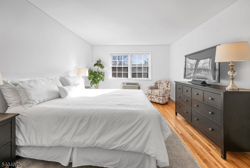 Williamsburg South - Residential