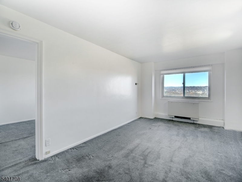 Harrison Park Towers - Residential