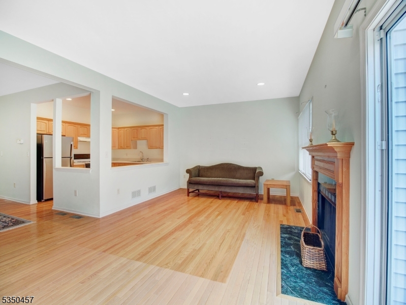 Glenmont Commons - Residential