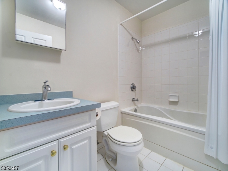 Glenmont Commons - Residential