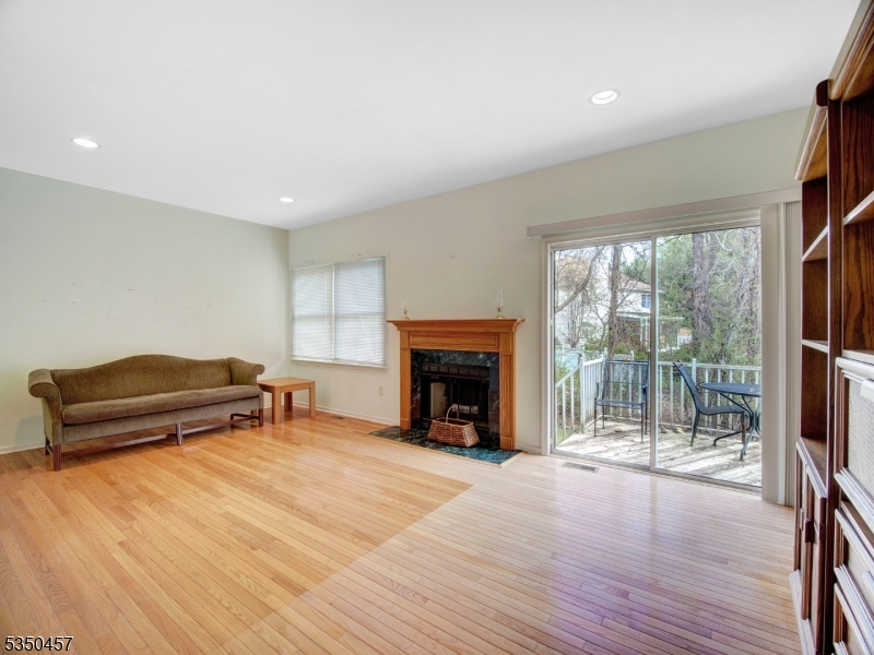 Glenmont Commons - Residential