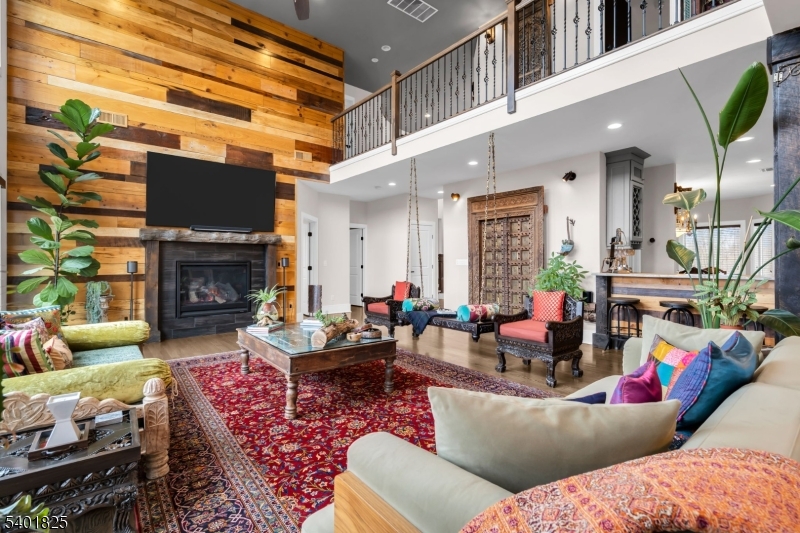 Sunset Ridge - Residential