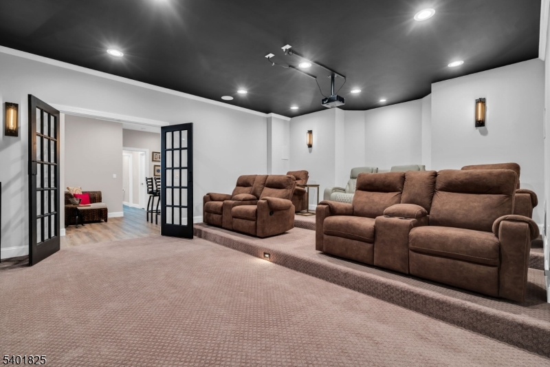 Sunset Ridge - Residential