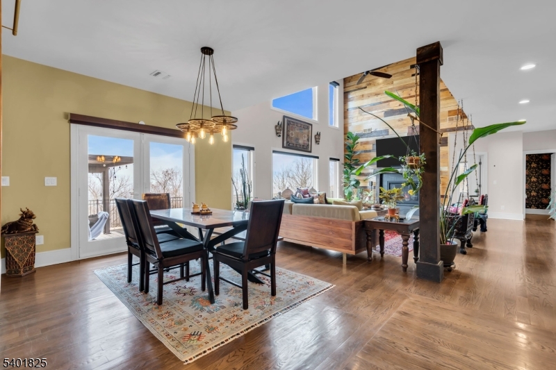 Sunset Ridge - Residential