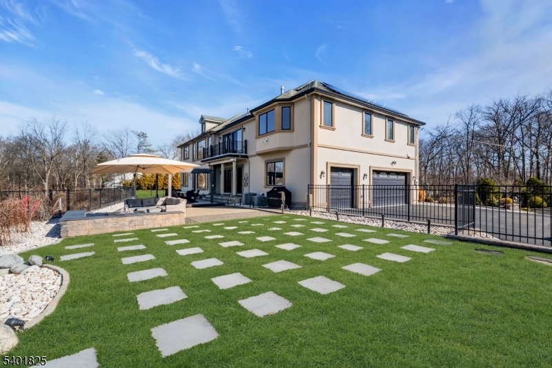 Sunset Ridge - Residential