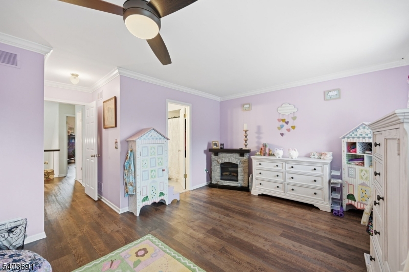 Mountain Ridge Townhomes - Residential