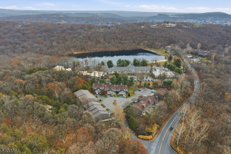 Mountain Ridge Townhomes - Residential