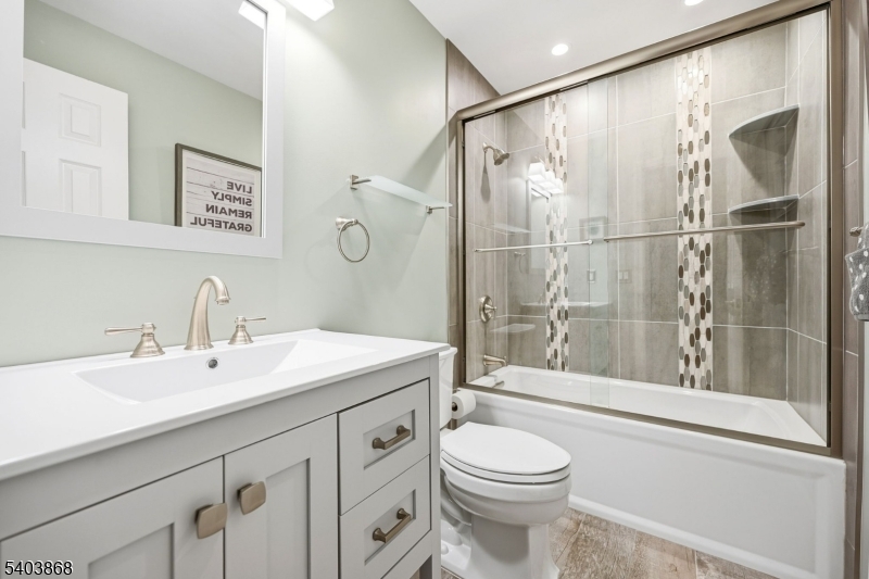 Ridge Gardens - Residential