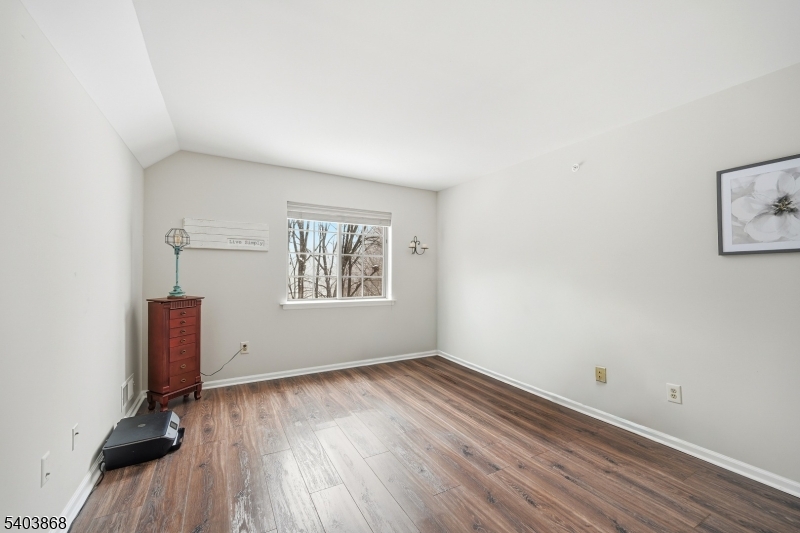 Ridge Gardens - Residential