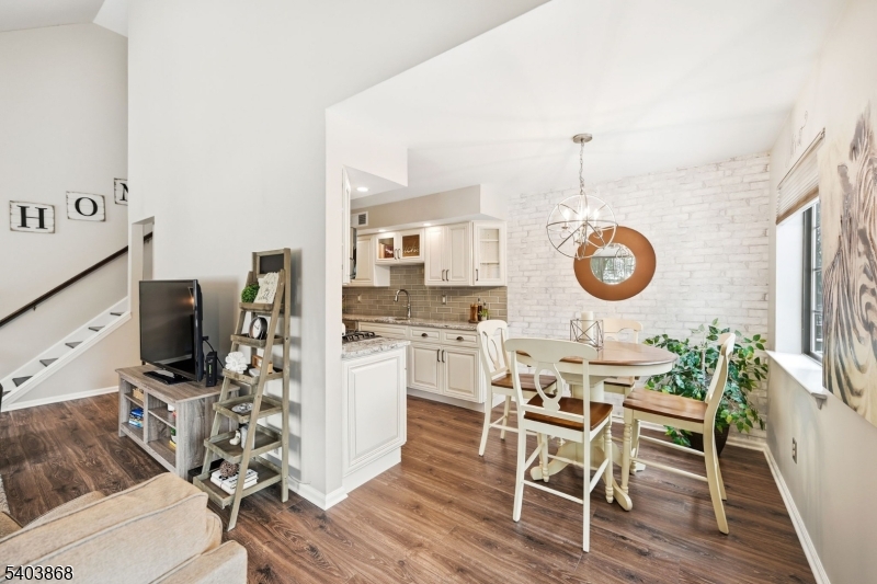 Ridge Gardens - Residential