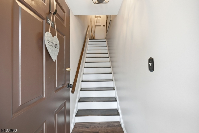 Ridge Gardens - Residential