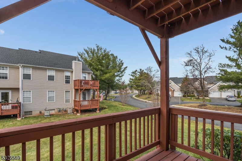 Readington Twp., New Jersey 08889, United States, 2 Bedrooms Bedrooms, ,2 BathroomsBathrooms,Residential,Pending,29579