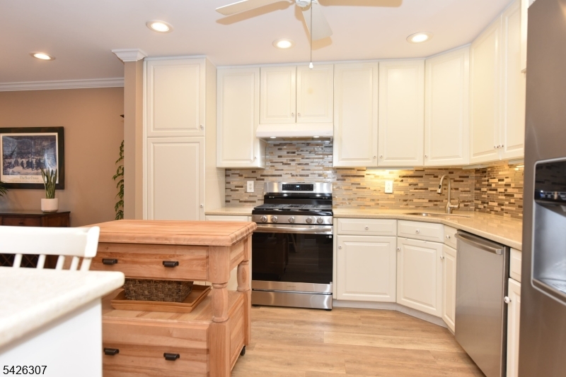 Apple Ridge - Residential
