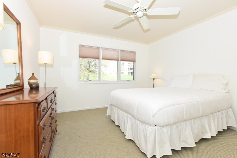 Apple Ridge - Residential